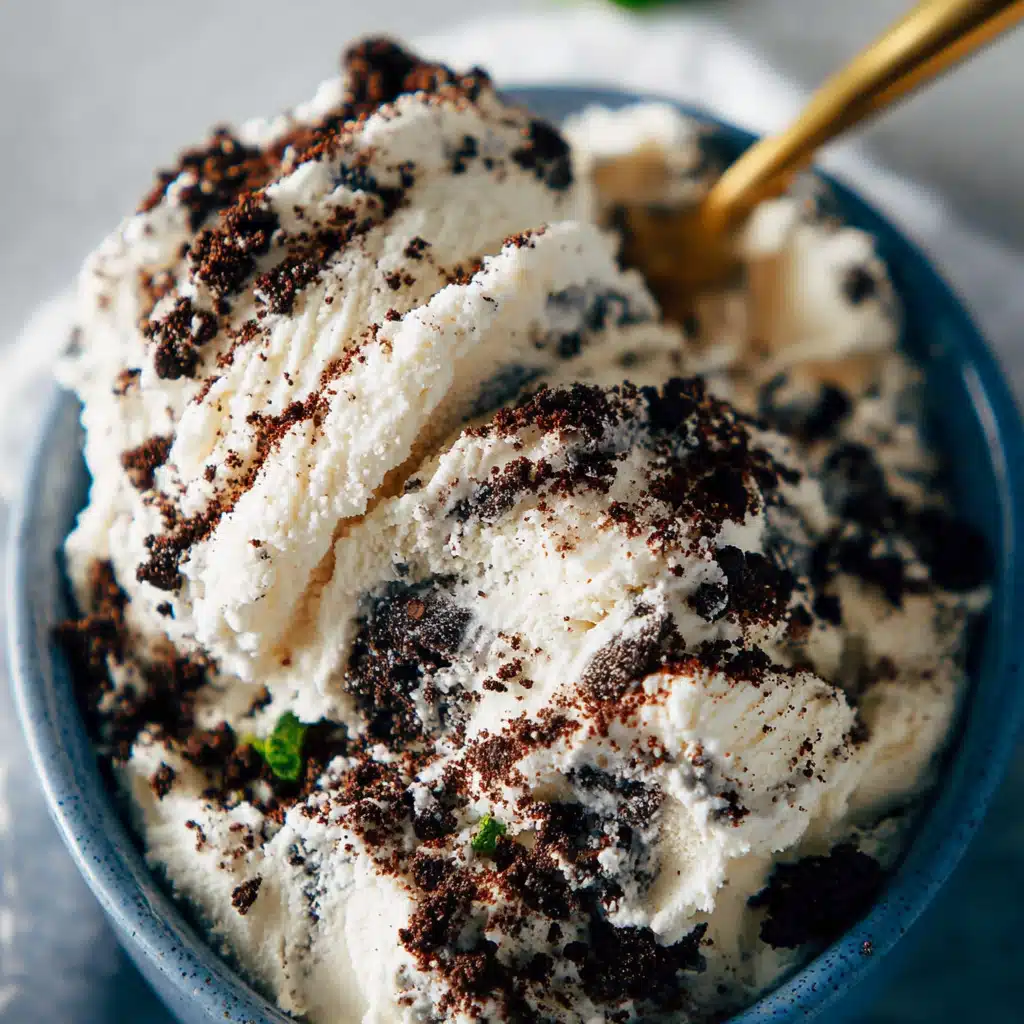Keto No-Churn Cookies & Cream Ice Cream